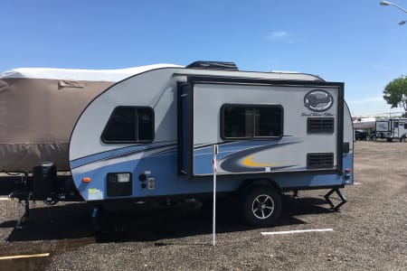 GoldenRV rentals