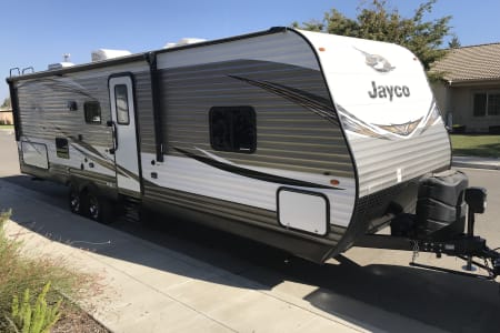 RV Rental fresno,California-(CA)