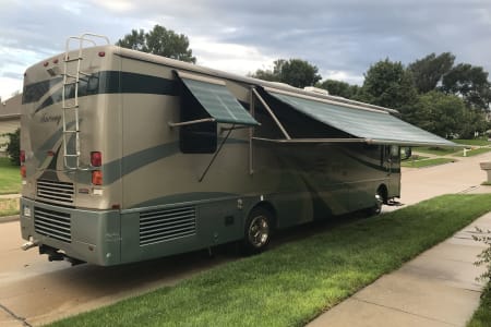 RV Rental des-moines,Iowa-(IA)