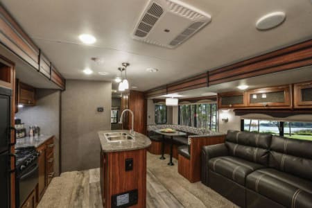 North RoyaltonRV rentals