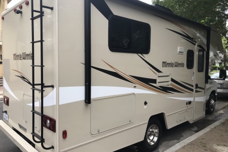 RV Rental los-angeles,California-(CA)