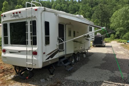 Laurel BloomeryRV rentals