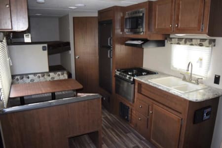 EmarLakesProvincialPark Rv Rentals