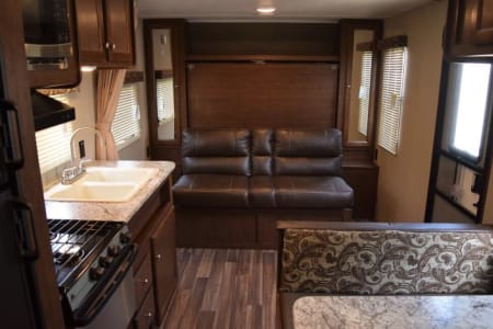 EmarLakesProvincialPark Rv Rentals