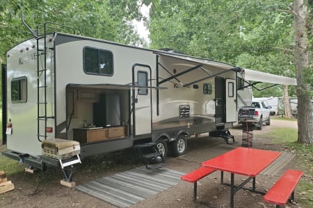 Bunkhouse RV