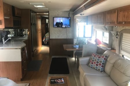 Apache JunctionRV rentals