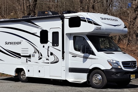 2023 Mercedes Sprinter - Perfect for Couples and Small Families