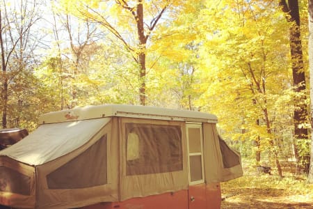 Eagan MN Vintage Pop up camper