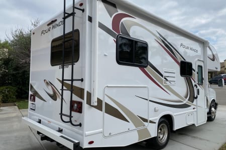 RV Rental inland-empire,California-(CA)