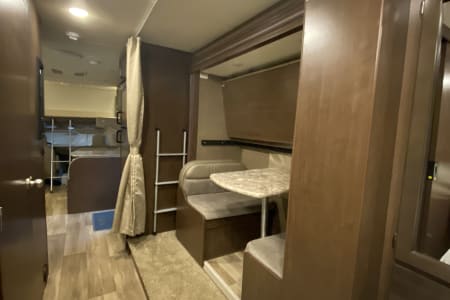 RV Rental trenton,New-Jersey-(NJ)