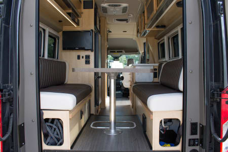 RV Rental austin,Texas-(TX)