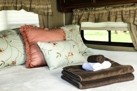 OcconeecheeStatePark Rv Rentals