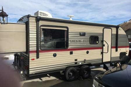 RushNoMoreRVResortAndCampground Rv Rentals