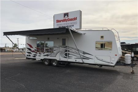 Apache JunctionRV rentals