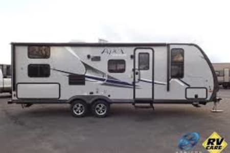 Oakville ON Perfect Family pull along - hardly used,  extremely clean