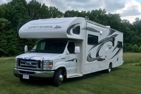 Jayco Greyhawk 32’ RV Rental in Ohio