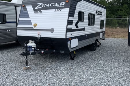 Brand New 2021 Crossroads Zinger with bunk beds!