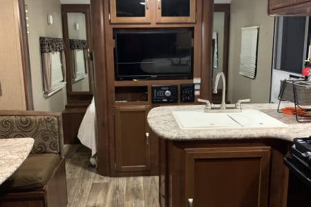 CrossroadsRVPark Rv Rentals