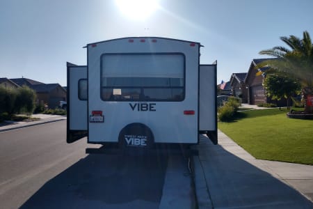 RV Rental bakersfield,California-(CA)