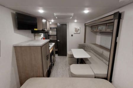 Apache JunctionRV rentals