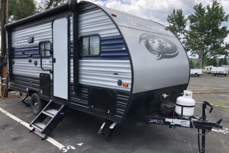 GoldenRV rentals