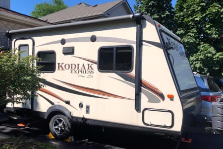 Guelph ON Hybrid Family Camper