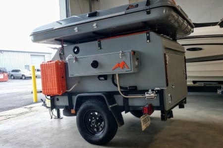 2018 Custom Camping Trailer