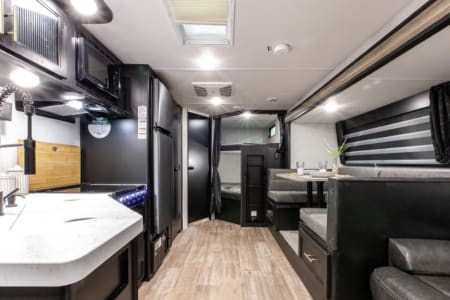 RV Rental sacramento,California-(CA)