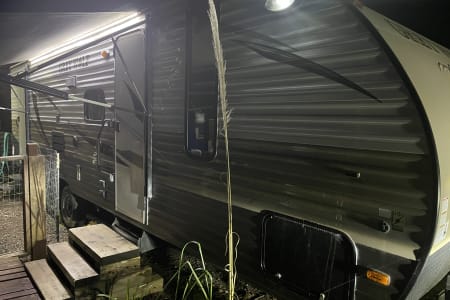 DowneyRV rentals