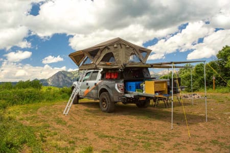 The Breezeway 62 Roof Top Tent