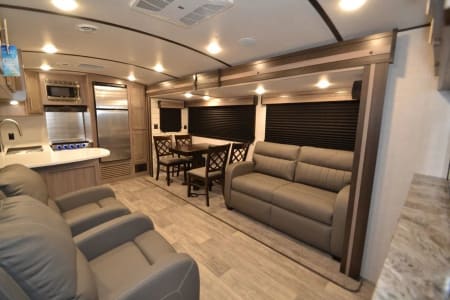 AdelRV rentals