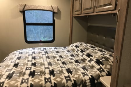 StrangeCreekCampOut Rv Rentals