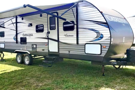 ?Catalina Winemixer? 2019 Coachmen Catalina