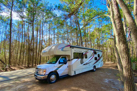 Spring TX RV Queen's Bunk House!!! Sleeps 8! 