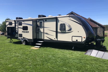 2018 Keystone Bullet Premier 34? Bunkhouse