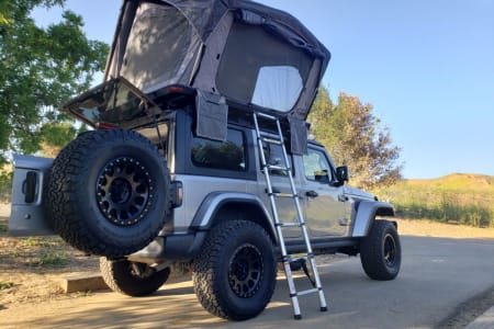Chino Hills CA Let's Go On an Adventure - 2019 Jeep Unlimited Sahara