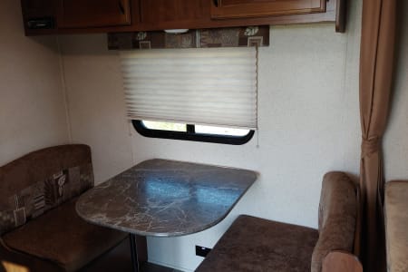 CampBullfrogLake Rv Rentals