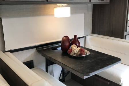 RV Rental chicago,Illinois-(IL)