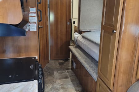 RV Rental chicago,Illinois-(IL)