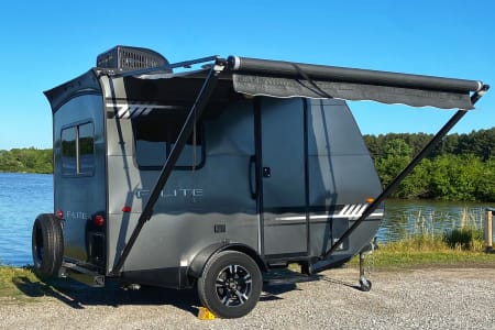 Cozy Camper, 2018 Travel Lite Falcon Lite FL-14