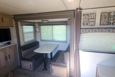 LemooreRV rentals