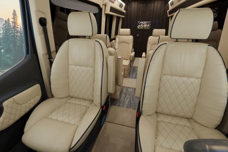 2022 Mercedes-Benz luxury family sprinter