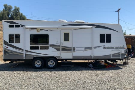 Toy-hauler rentals in Lakeside