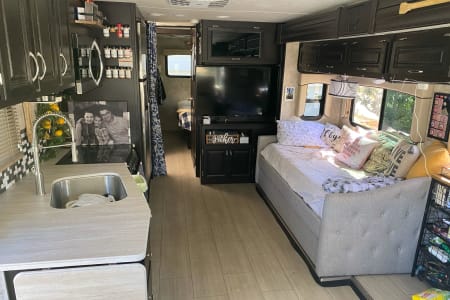 SavannahRV rentals