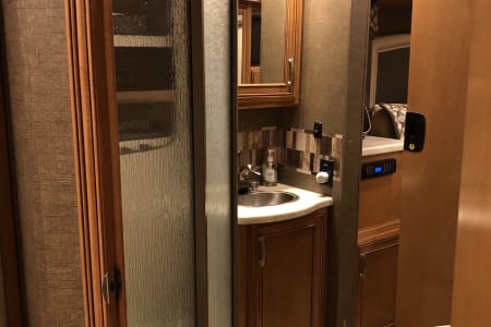 RV Rental detroit,Michigan-(MI)