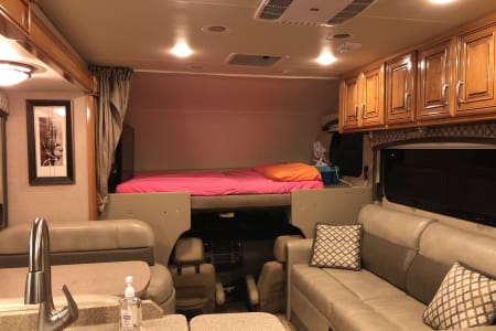 RV Rental detroit,Michigan-(MI)