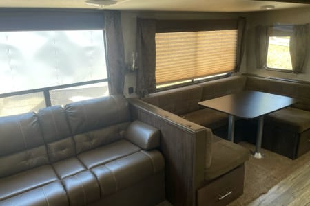 RV Rental santa-rosa,California-(CA)