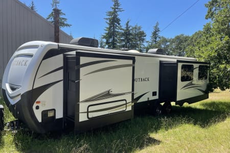 2019 Keystone Outback