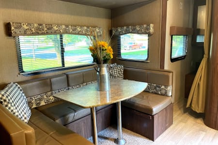 CouncilGroveCityLakeCampground Rv Rentals