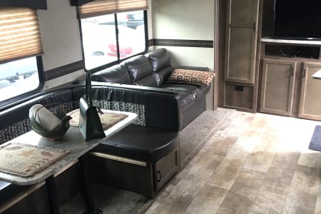 North RoyaltonRV rentals